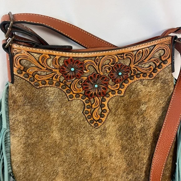 Ariat Lorelei Crossbody - Picture 2 of 8